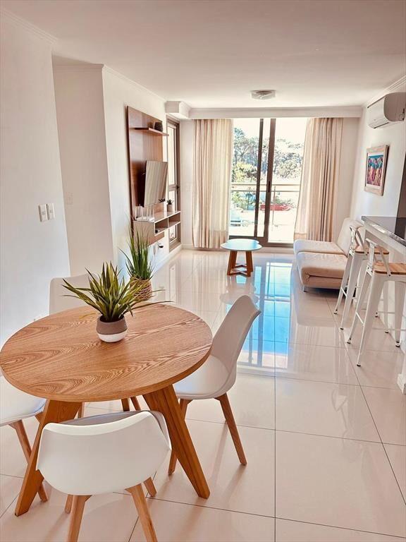 Venta apartamento 2 dormitorios en Punta del Este