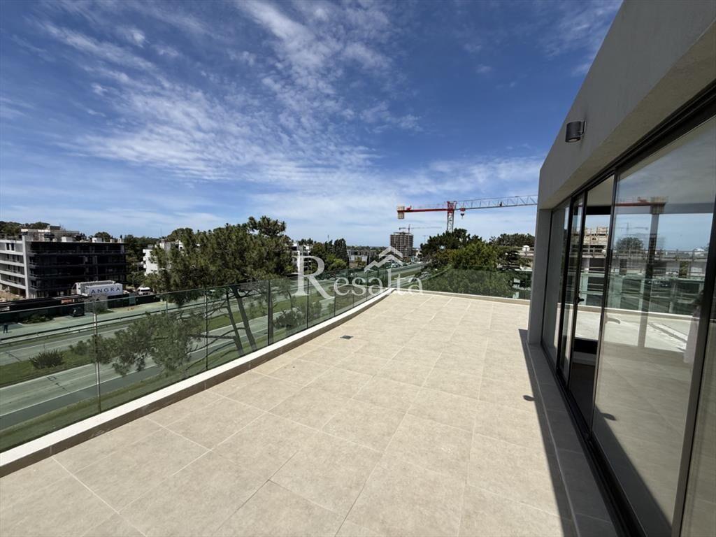 VENTA 3 DORMITORIOS 2 COCHERAS PARQUE MIRAMAR