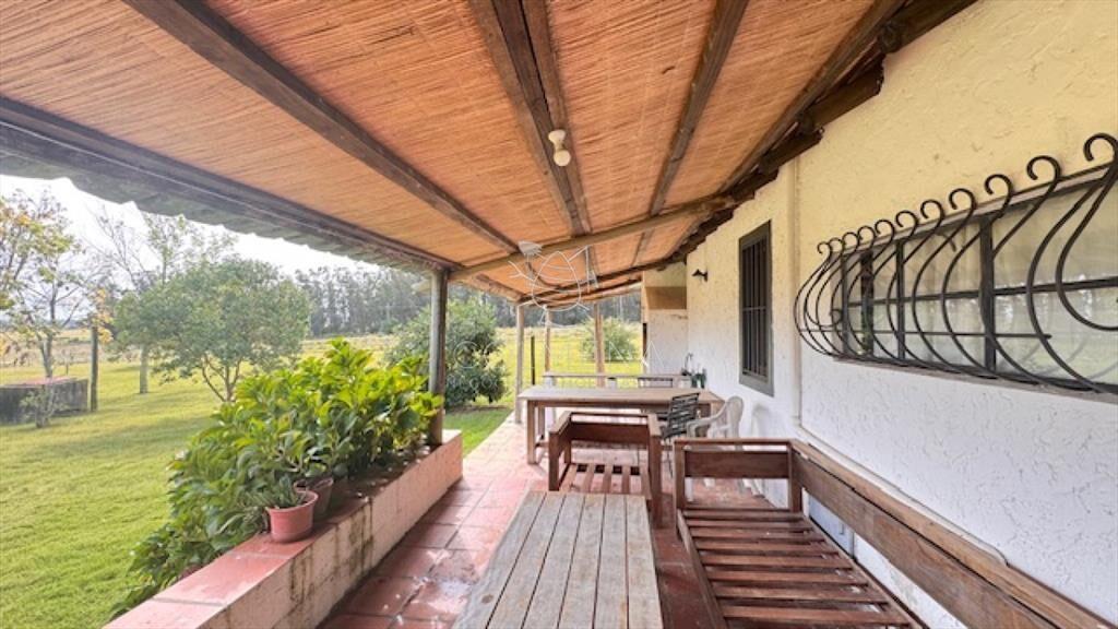 Campo 12 has con casa y piscina a 21 km de Punta