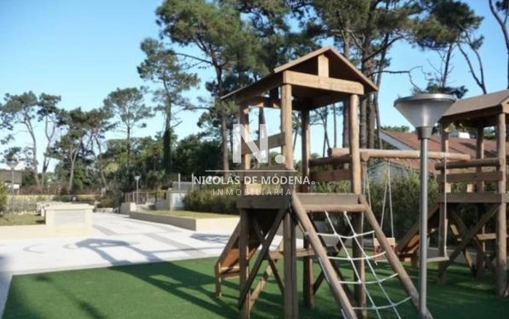 Apartamento en Cantegril - Punta del Este