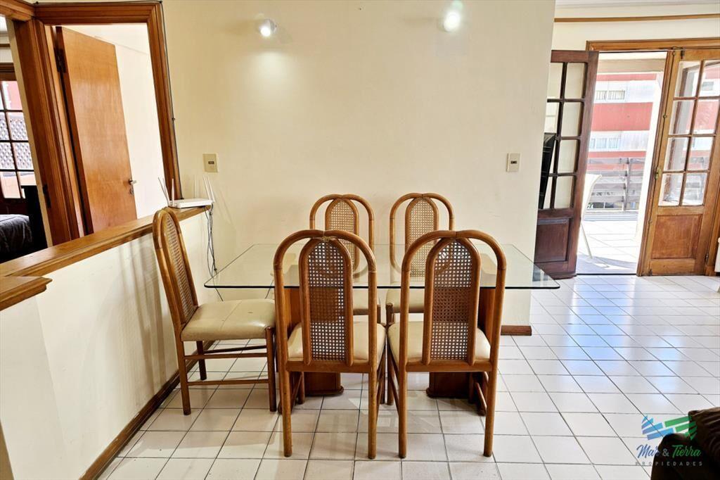 Apartamento 2 dormitorios, con gran terraza y de