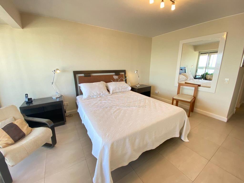 Apartamento con excelente vista plena a playa