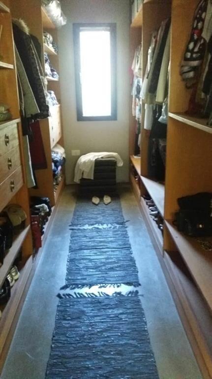 VENTA DE CASA DE 3 SUITES EN BARRIO CERRADO LA