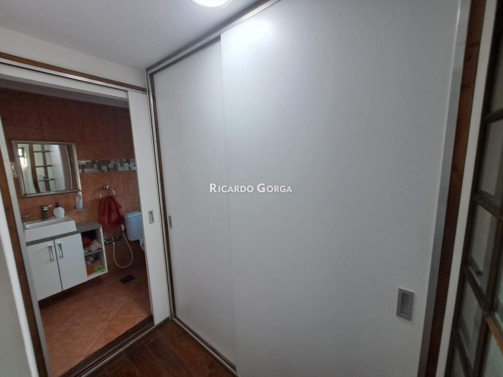 Casa en venta 2 dormitorios y cochera prox. a Luis Batll...