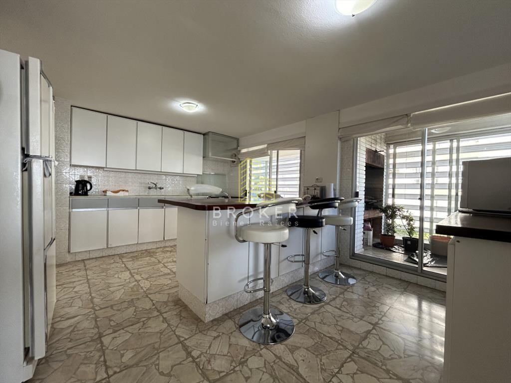 Venta de apartamento primera linea en playa Punta