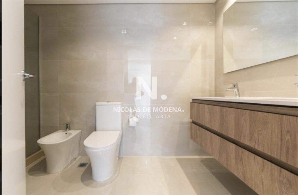 Exclusivo Penthouse en Venta frente al Mar -