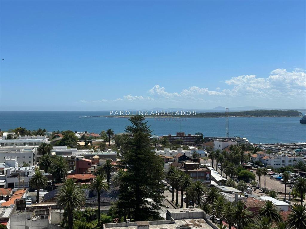 Departamento en venta de 3 Dormitorios en Torre