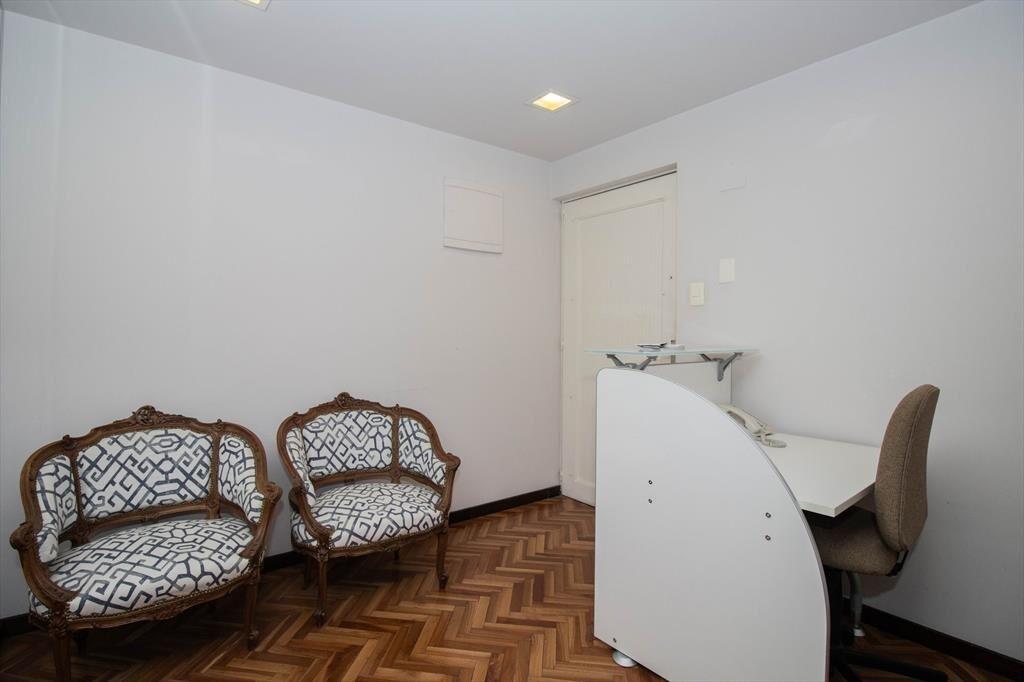 ALQUILER OFICINA CIUDAD VIEJA