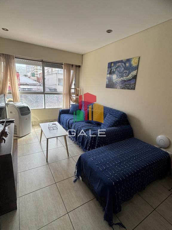Apartamento de 1 dormitorios y medio en la