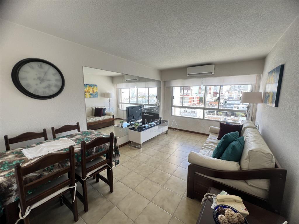 Apartamento en Peninsula a pasos de la playa y