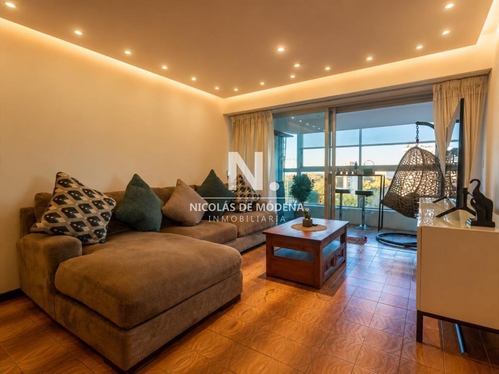 Apartamento de 2 Dormitorios en Roosevelt, Punta