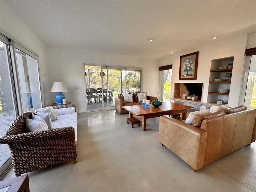 Casa en Venta de 5 Dormitorios en Pinar del Faro