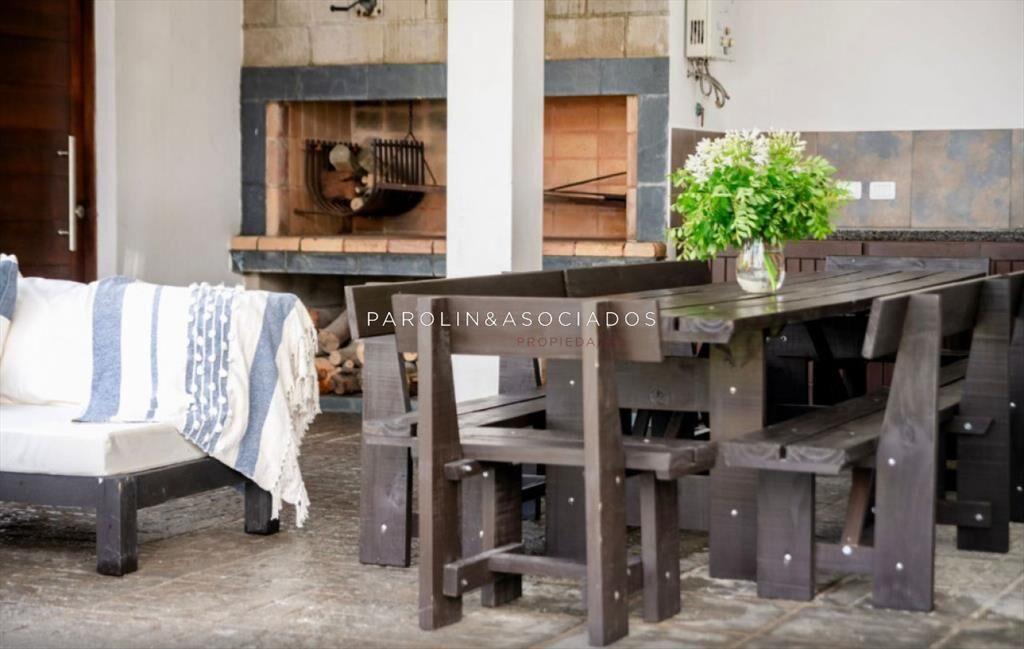 Venta de Casa 4 dormitorios, Manantiales, Punta