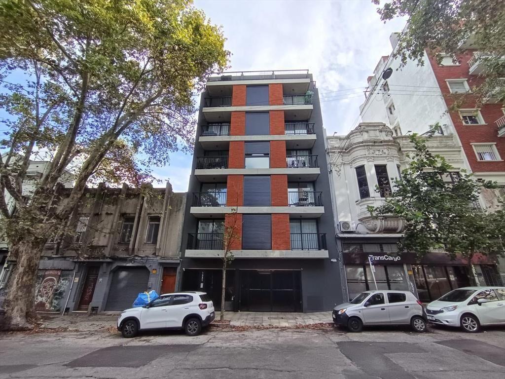 Venta Apartamento Centro a Estrenar 2 dormitorios al frente