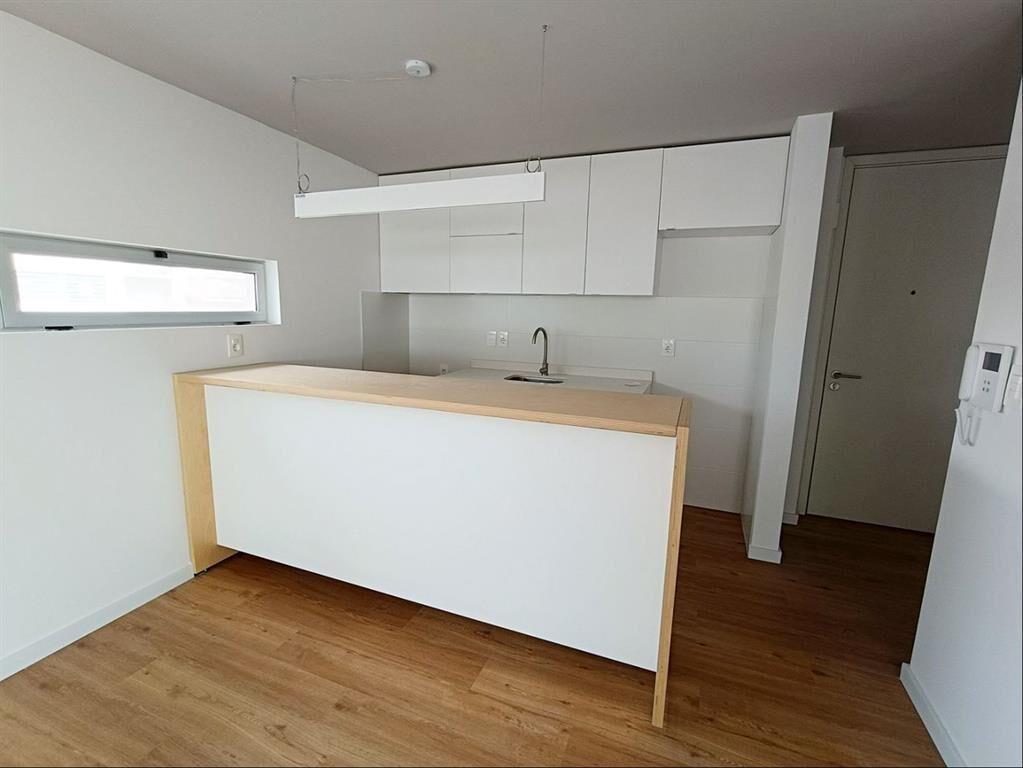 Apartamento venta con Renta 2 dormitorios garaje Cordón Co