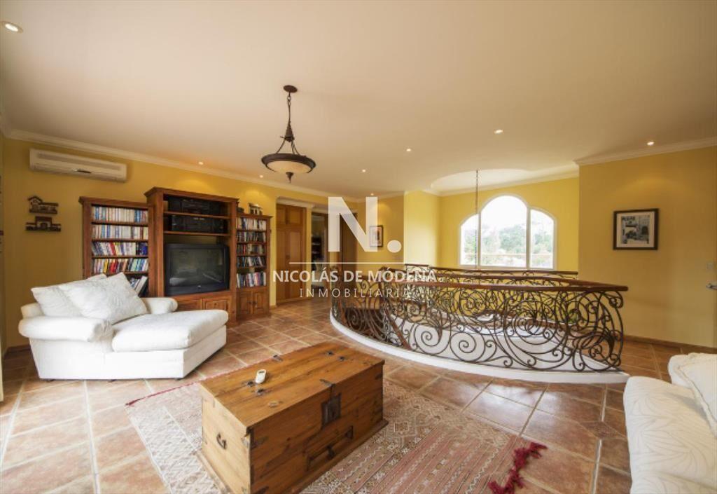 Casa en Beverly Hills de 4 Dormitorios en Punta