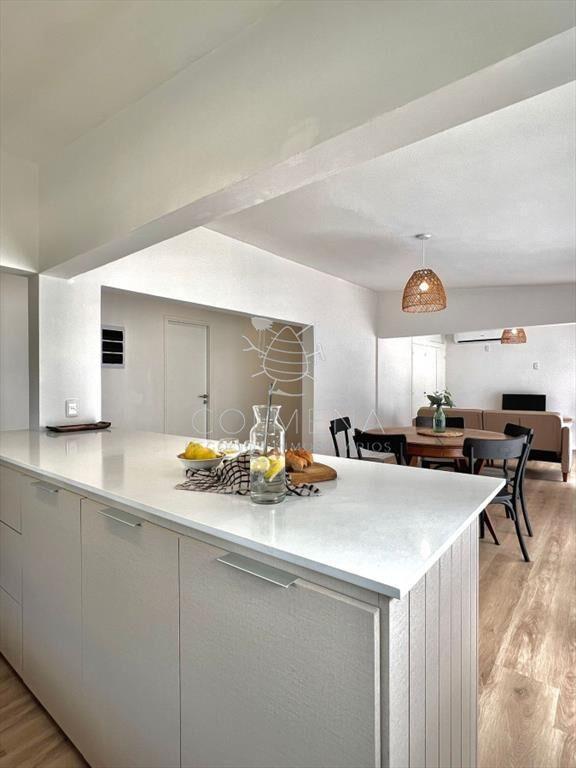 Punta del este, piscina climatizada, 2 y 2