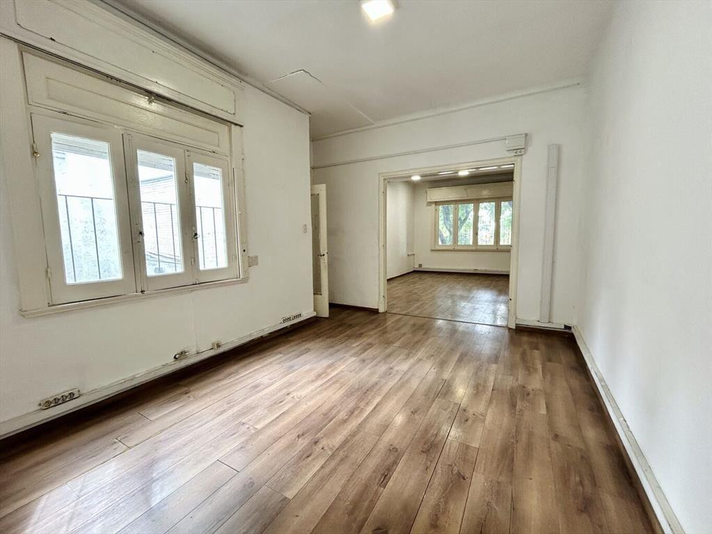 Venta local comercial y oficinas – Padrón único – Bv. Artig