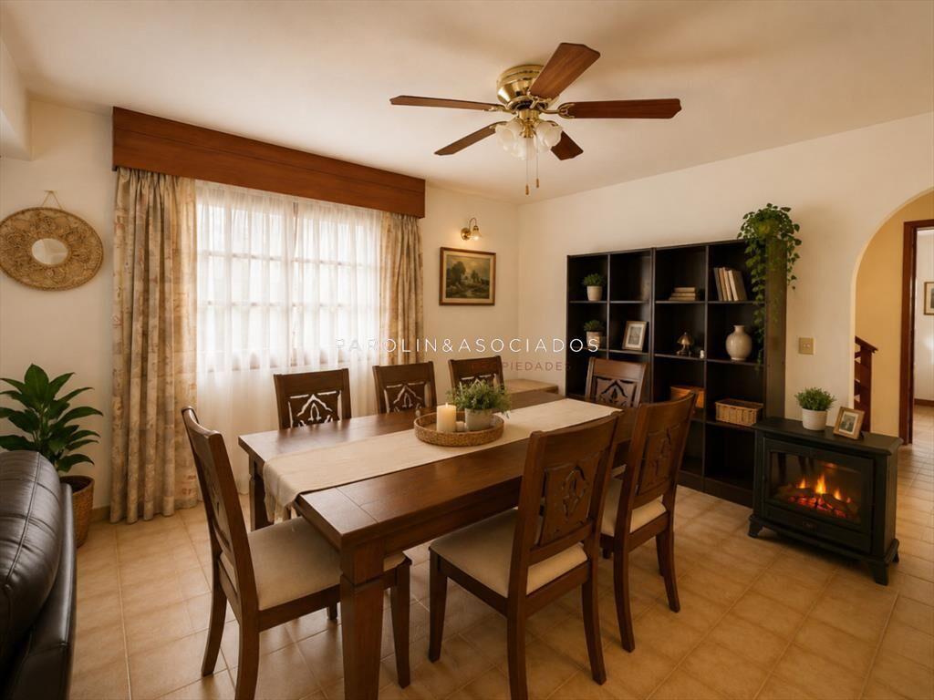 Casa de 4 dormitorios en venta en Mansa, Punta
