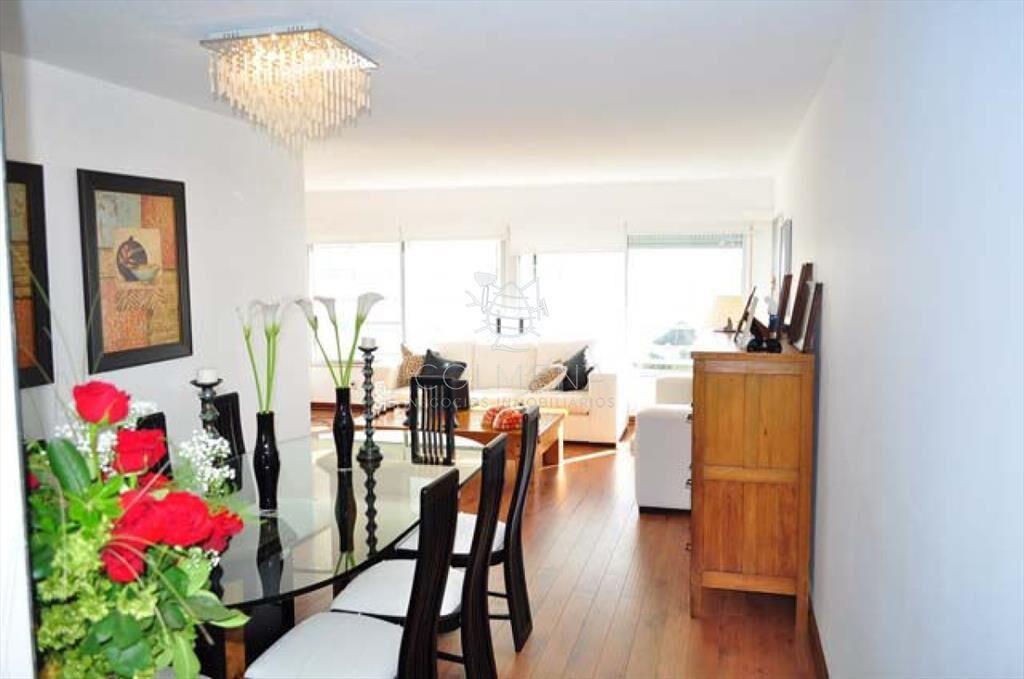 Apartamento FRENTE AL MAR