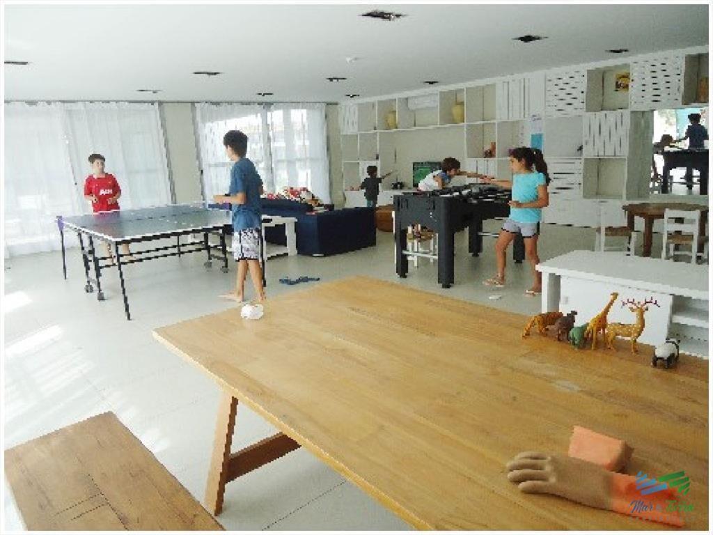 Vendo apartamento 2 dormitorios con vista al mar