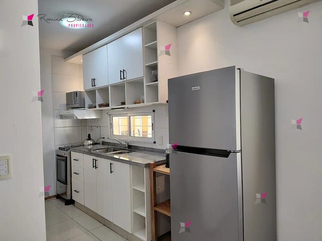 Apartamento en alquiler pocas cuadras de ruta 10 y playa Bi