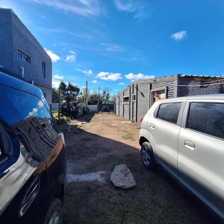 Venta 2 casas 6 dormitorios, 2 baños, Playa Pascual