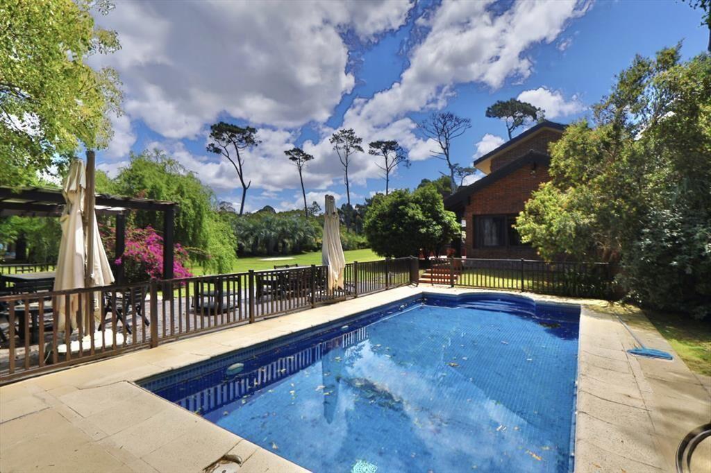 VENTA CASA 7 DORMITORIOS + DEPENDENCIA DE Y CASA