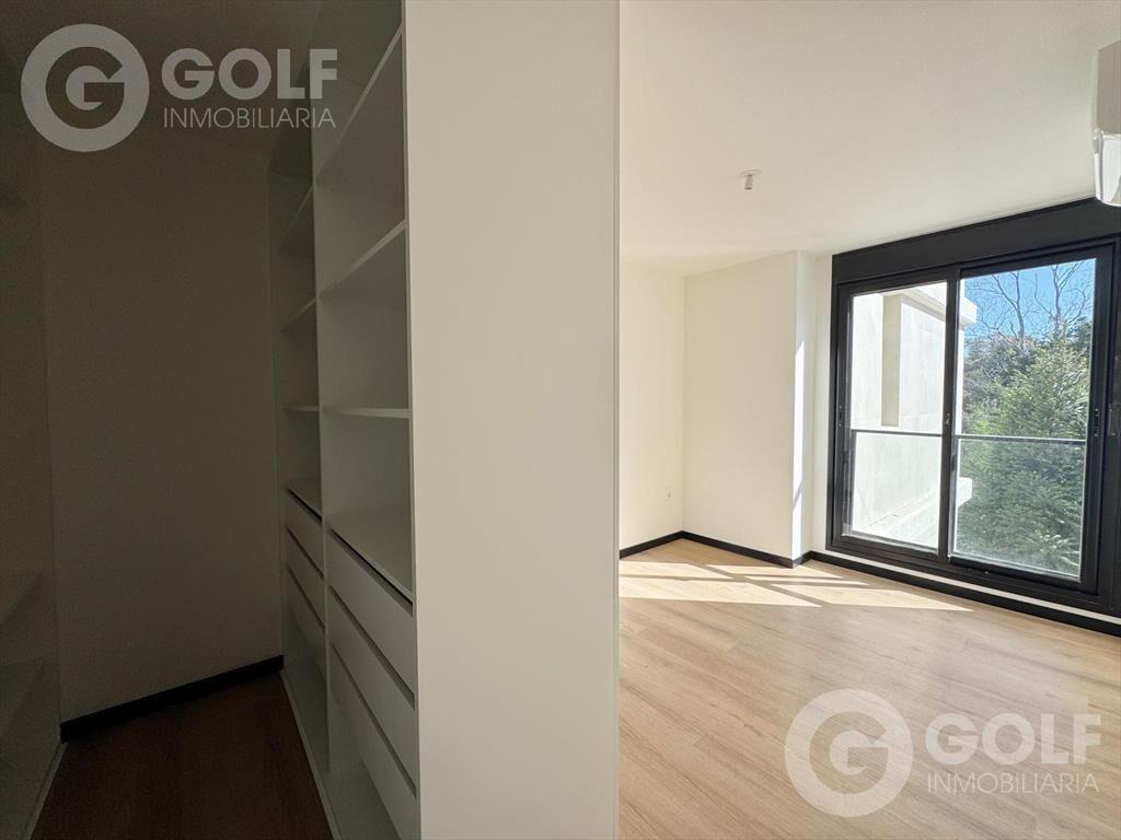 Venta de Apartamento de 2 Dormitorios en Barra de Carrasco