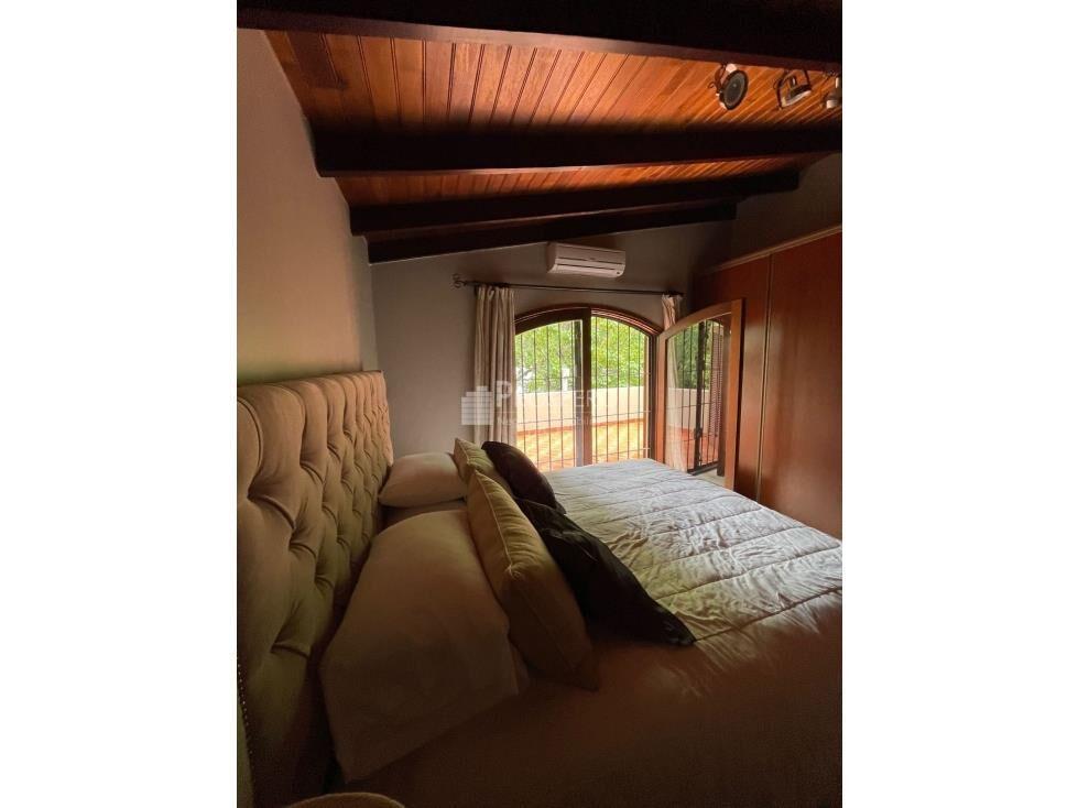 VA1868/3/pVenta Casa 4dorm Pocitos Parrillero