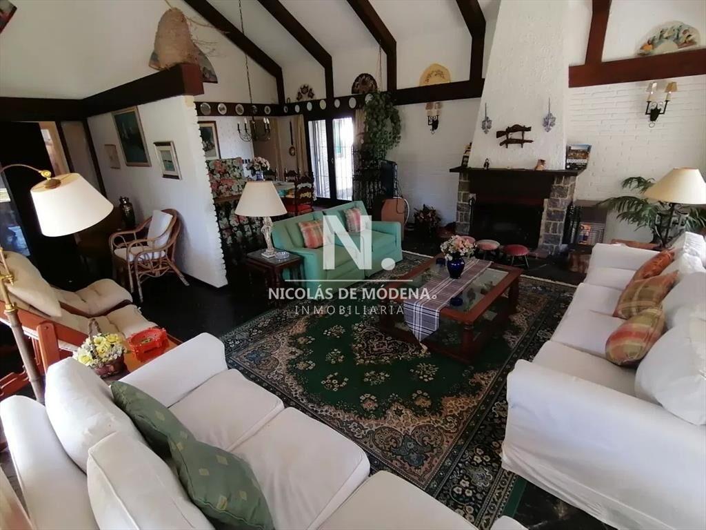 Oportunidad imperdible, hermosa casa