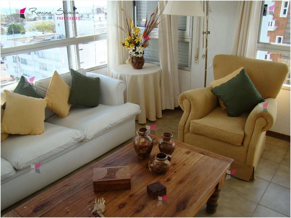 ALQUILER TEMPORARIO DE APARTAMENTO DE 2 EN PUNTA
