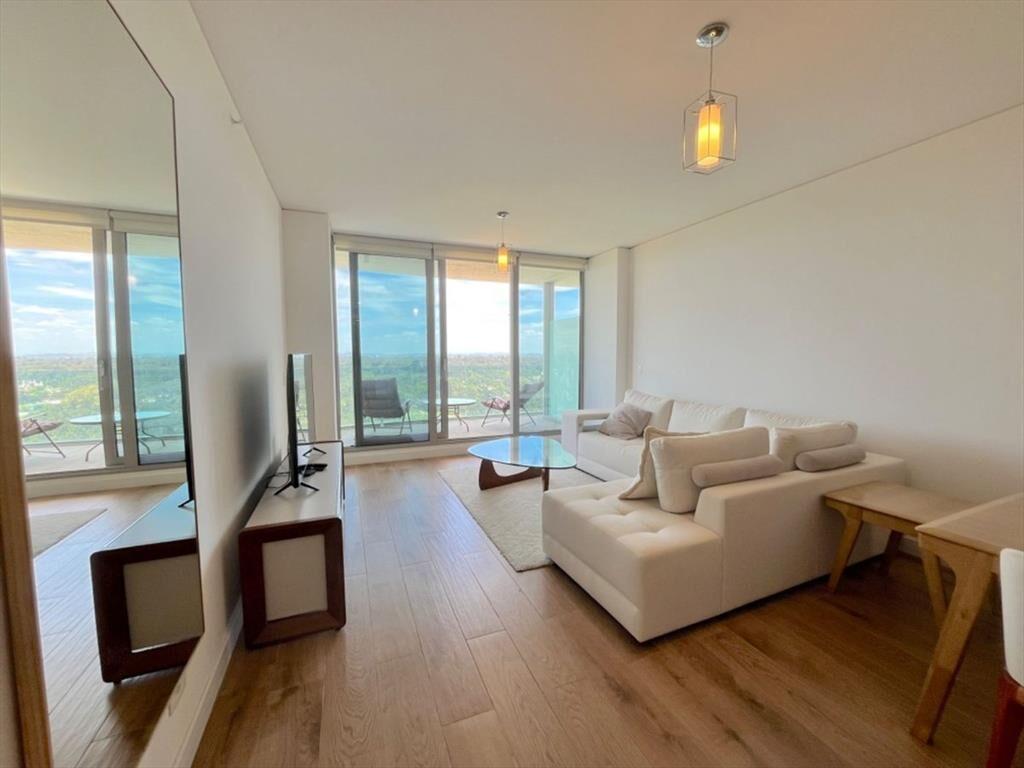 Apartamento de 1 dormitorio en alquiler, brava