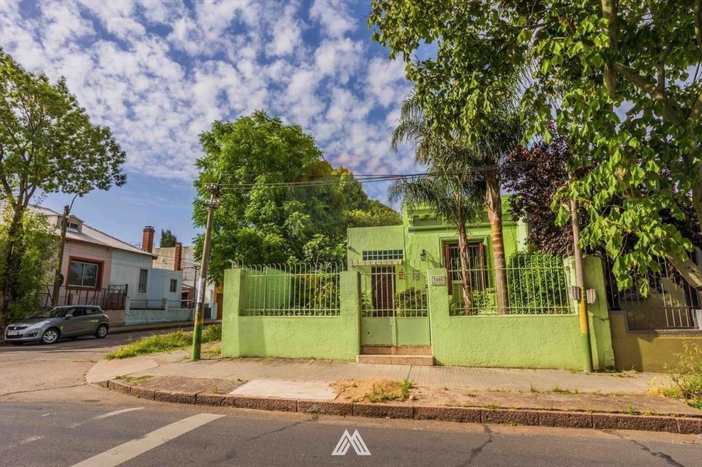 VENTA CASA 3 DORMITORIOS GARAJE FONDO EN CERRITO
