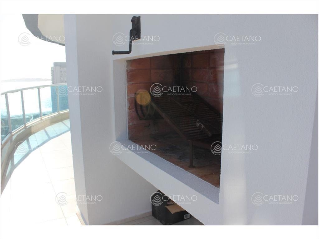 apartamento con vista a playa mansa