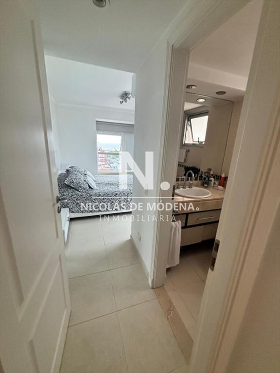 Departamento de 2 dormitorios en venta en Punta