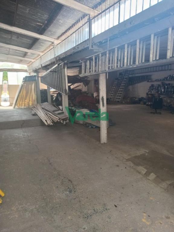 Galpon en venta con amplio terreno y muy buen