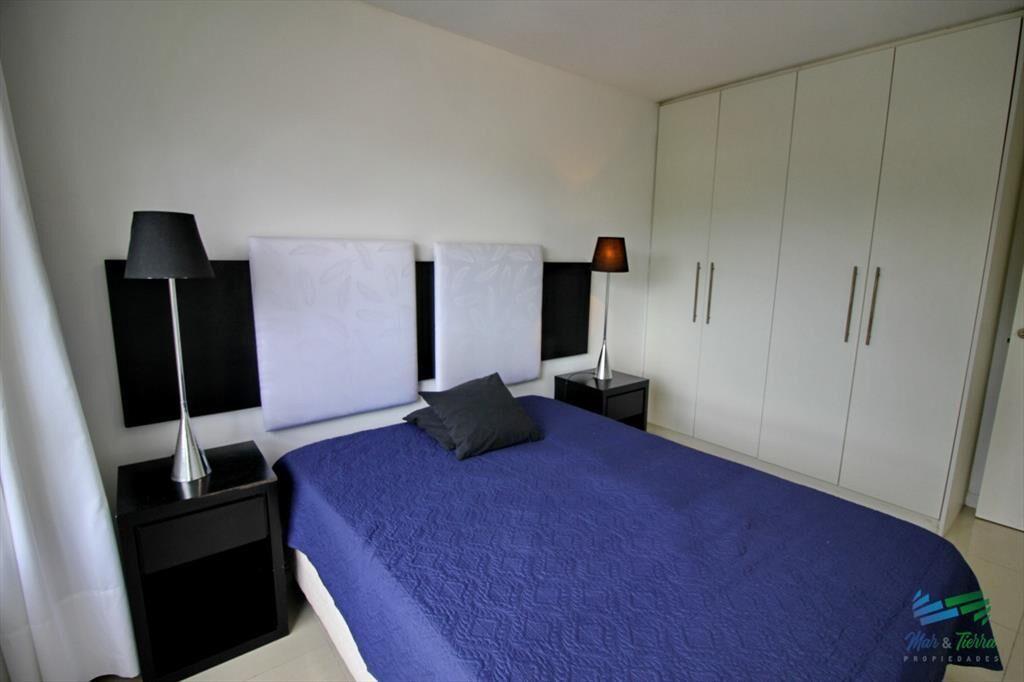 En venta apartamento 1 dormitorio con servicios y