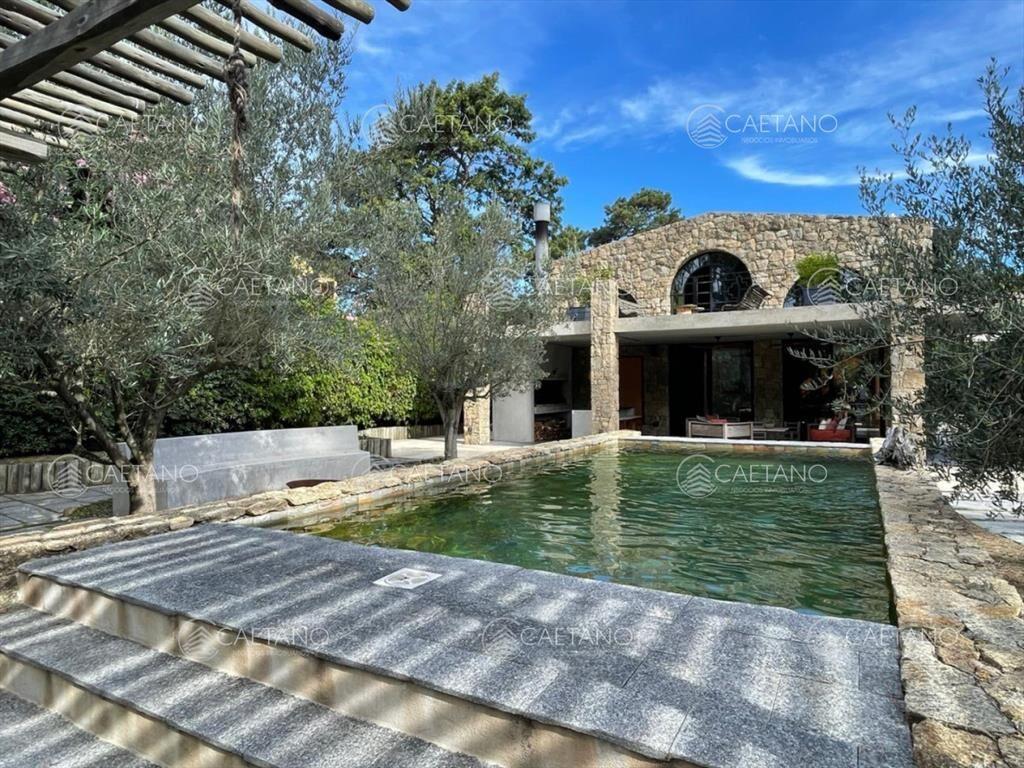 Alquiler anual casa Punta del Este.