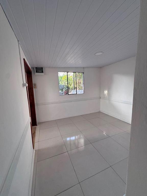 Alquiler Casa 1 dormitorio remodelada con patio en Maroñas