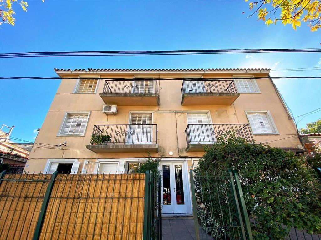 Alquiler de Apartamento en Mateo Vidal con 1 dormitorio en L