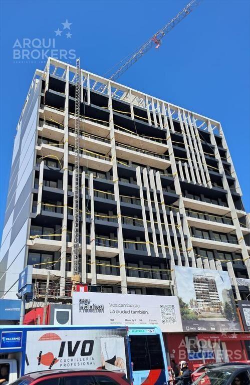 Apartamento de dos dormitorios en venta en Parque Batlle -