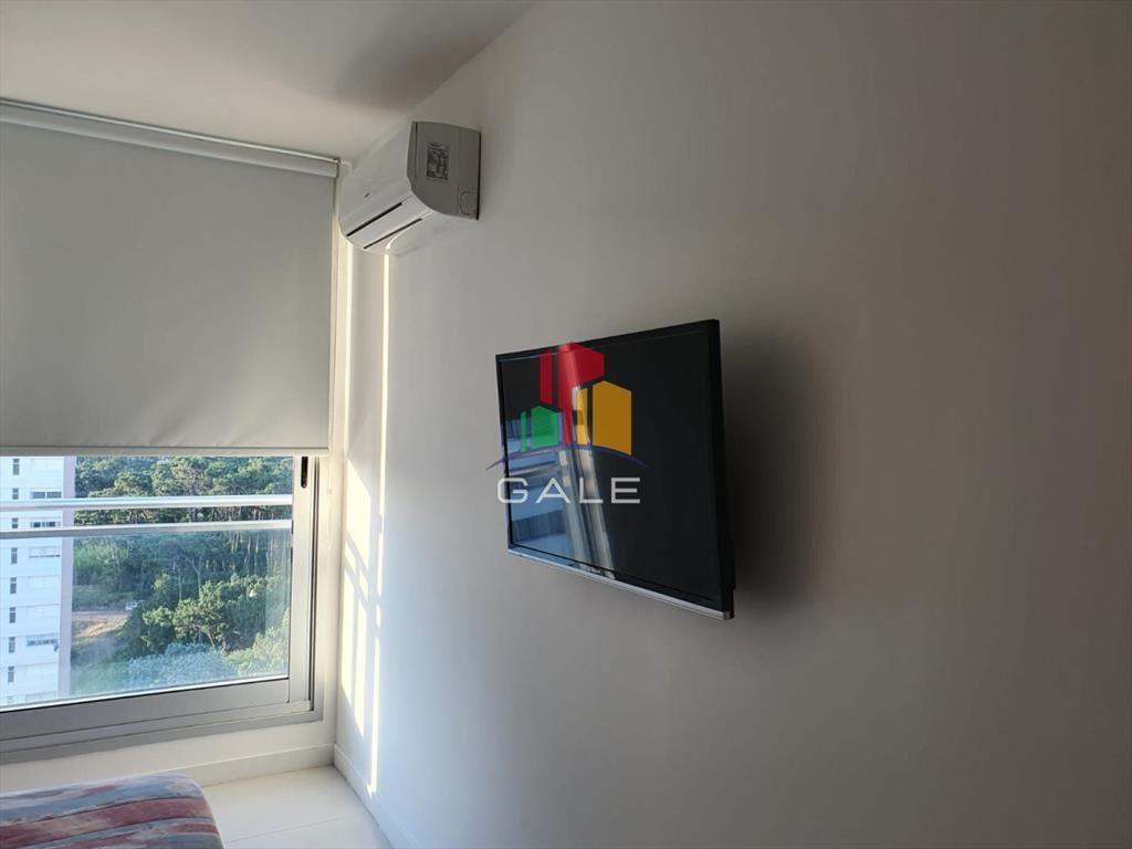 Hermoso apartamento con garaje y bajos gastos