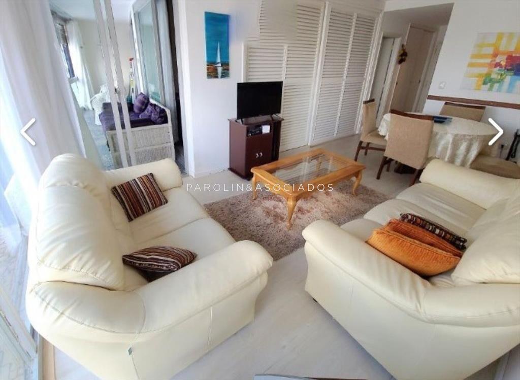 Apartamento en península,zona puerto