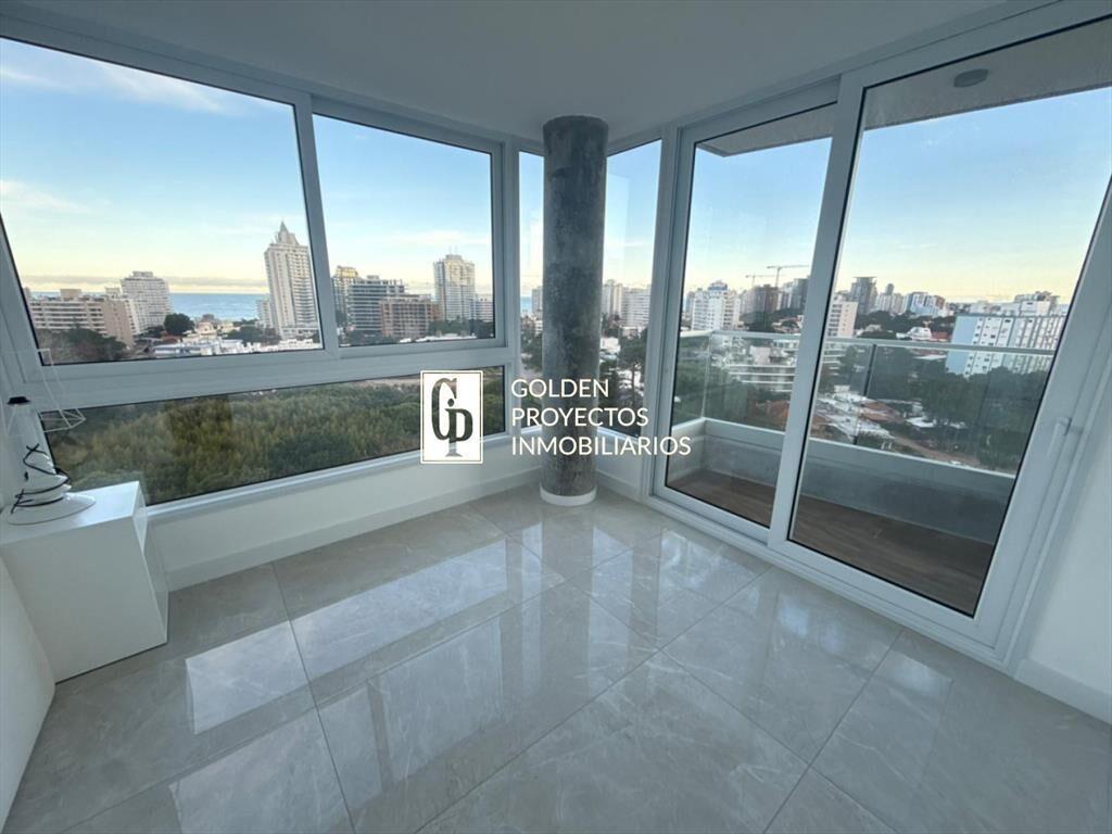 Apartamento en Venta 3 dormitorios 2 baños Punta