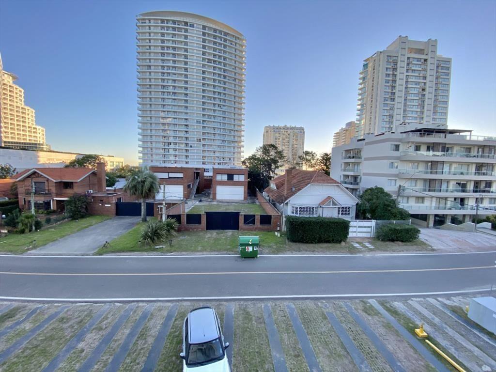 VENTA DE APARTAMENTO 2 DORMITORIOS EN CAP BRETON