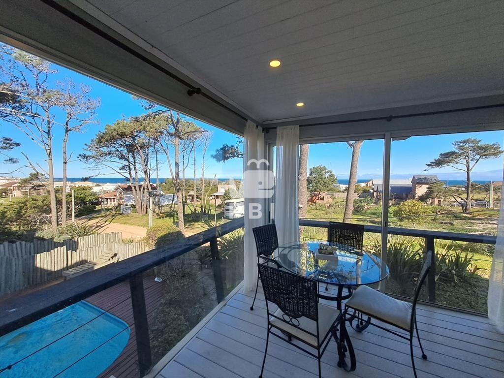 Venta de casa 6 dormitorios en la Barra  - Ref :