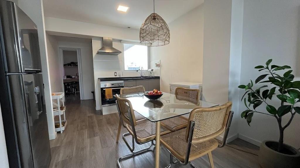 Venta de apartamento de 2 dormitorios en el centro con terr
