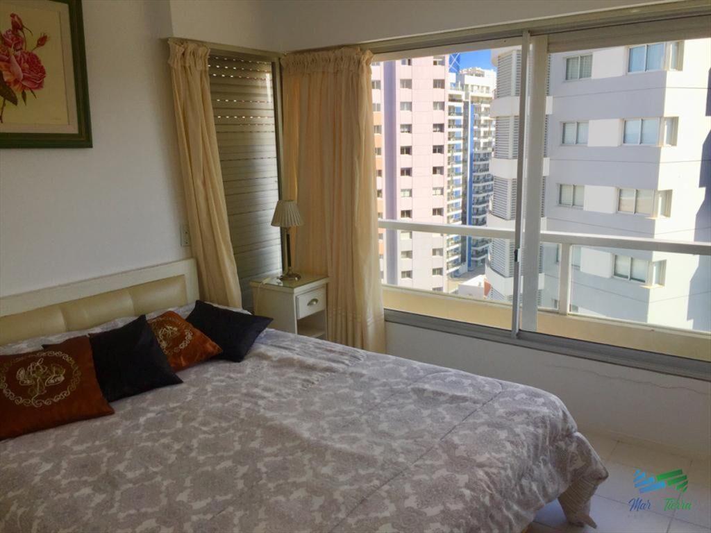 Apartamento en Brava, 2 dormitorios *