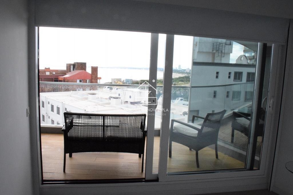 Apartamento en Mansa, 3 dormitorios *
